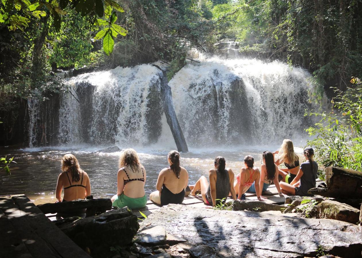 Ostello Stamps Backpackers Chiang Mai Esterno foto